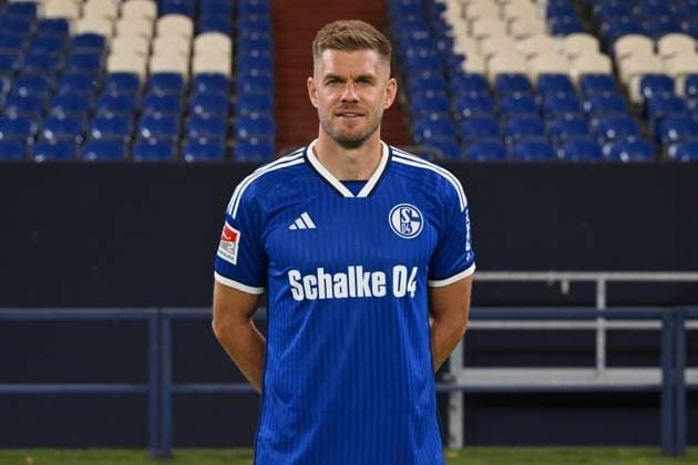Simon Terodde FC Schalke 04 2 BL, portrait date 2023 2024 Gelsenkirchen North Rhine Westphalia Germany Team2