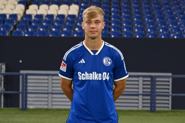 Keke Topp FC Schalke 04 2 BL, portrait date 2023 2024 Gelsenkirchen North Rhine Westphalia Germany Team2