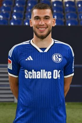 Mehmet Can Aydin FC Schalke 04 2 BL, portrait date 2023 2024 Gelsenkirchen North Rhine Westphalia Germany Team2