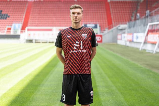 Benjamin Kanuric 8, FCI FC Ingolstadt 04 3 Liga, portrait date 2023 2024 3 Liga FC Ingolstadt 04 season 2023 2024 portrait