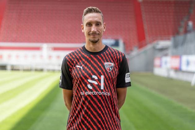 Tobias Schröck 21, FCI FC Ingolstadt 04 3 Liga, portrait date 2023 2024 3 Liga FC Ingolstadt 04 season 2023 2024 portrait
