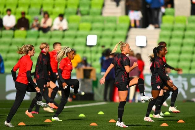 WWC23 CANADA NIGERIA, Members of the Canadian team warm up ahead of the FIFA Women s World Cup 2023 soccer match between Nigeria and Canada at Melbourne Rectangular Stadium in Melbourne, Friday, July 21, 2023. ( NO ARCHIVING, EDITORIAL USE ONLY, NO USE IN BOOKS WITHOUT CONSENT MELBOURNE VICTORIA AUSTRALIA  Copyright: xMORGANxHANCOCKx 20230721001822507210 