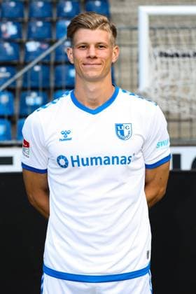 Luca Schuler 1 FC Magdeburg,26 2 football Bundesliga portrait appointment 2023 2024 official photo appointment 1 FC Magdeburg in the MDCC Arena in Magdeburg portrait, portrait,single image,Germany, football, men,GER,20 07 2023 Christian Schroedter