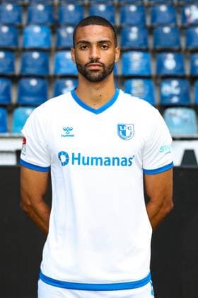 Malcolm Cacutalua 1 FC Magdeburg,27 2 football Bundesliga portrait appointment 2023 2024 official photo appointment 1 FC Magdeburg in the MDCC Arena in Magdeburg portrait, portrait,single image,Germany, football, men,GER,20 07 2023 Christian Schroedter
