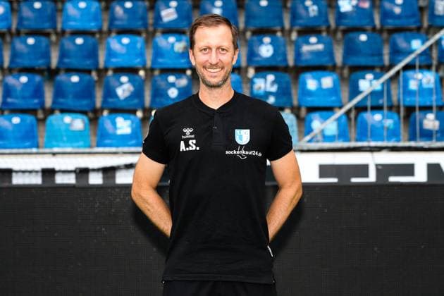 Co coach Andreas Schumacher 1 FC Magdeburg 2 football Bundesliga portrait appointment 2023 2024 official photo appointment 1 FC Magdeburg in the MDCC Arena in Magdeburg portrait, portrait,single picture,Germany, football, men,GER,20 07 2023 Christian Schroedter