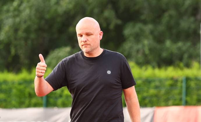 RB Leipzig Italy training camp Bruneck, 20 07 2023, Sportpark Reiperting Reischach, football, RB Leipzig GER Bundesliga training camp in South Tyrol Italy , In the picture Rouven Schröder Schroeder RB sports director , Picture Point