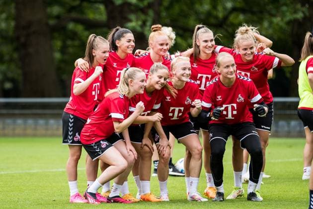 Training 1 FC Koeln Women 21 07 2023 Winners photo after training Laura Donhauser 1 FC Koeln, 25 , Manjou Wilde 1 FC Koeln, 7 , Laura Vogt 1 FC Koeln, 8 , Alena Bienz 1 FC Koeln, 11 , Lena Uebach 1 FC Koeln, 27 Carlotta Imping 1 FC Koeln, 14 , Lilith Schmidt 1 FC Koeln, 16 , Anna Gerhardt 1 FC Koeln, 21 , Paula Hoppe 1 FC Koeln, 12 Training 1 FC Koeln Women Geissbockheim, 21 07 2023 Copyright: xBEAUTIFULxSPORTS Wunderlx