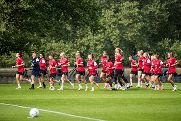 Training 1 FC Koeln Women 21 07 2023 Warm up Training 1 FC Koeln Women Geissbockheim, 21 07 2023 Copyright: xBEAUTIFULxSPORTS Wunderlx