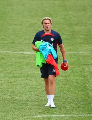 RB Leipzig Italy training camp Bruneck, 21 07 2023, Sportpark Reiperting Reischach, football, RB Leipzig GER Bundesliga training camp in South Tyrol Italy , In picture Emil Forsberg 10, RB Leipzig , Picture Point