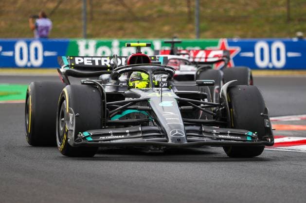Formula 1 Championship - 2023 Formula 1 Qatar Airways Hungarian Grand Prix, Formula One World Championship, WM, Weltmeisterschaft - Paddock and Free Practice Lewis Hamilton (GBR) Mercedes W14 E Performance& xA;& xA;during Free Practice 2, Friday Jul 21th FORMULA 1 QATAR AIRWAYS HUNGARIAN GRAND PRIX 2023 - Jul21 to Jul23 2023 Hungaroring, Budapest, Hungary during 2023 Formula 1 Qatar Airways Hungarian Grand Prix, Formula One World Championship - Paddock and Free Practice, Formula 1 Championship in Mogyorod, Hungary, July 21 2023 Mogyorod Hungaroring Hungary Copyright: xAlessioxDexMarcox xLiveMediax LPS_1003138