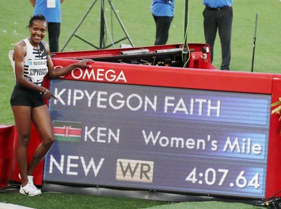 Bilder des Jahres 2023, Sport 07 Juli Sport Themen der Woche KW29 Sport Bilder des Tages Meeting Herculis Monaco PHOTOPQR NICE MATIN Cyril Dodergny ; Monaco ; 21 07 2023 ; Monaco le 21 07 2023 - Stade Louis II - meeting international d athletisme Herculis - Diamond League - 1 Mile Femme - Vainqueur et record du monde - Faith KIPYEGON Monaco France  Copyright: xPHOTOPQR NICExMATIN MAXPPPxCyrilxDodergnyx 20230721NIM6545 20230721NIM6545