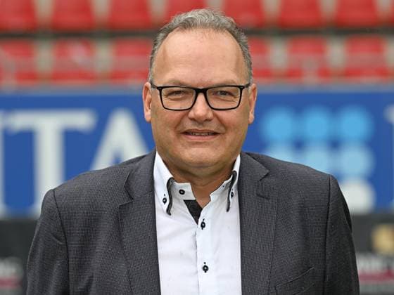 21 07 2023, xjhx, football 2 Bundesliga, SV Wehen Wiesbaden photo appointment season 2023 24 emspor, spokesman for the management Nico Schäfer SV Wehen Wiesbaden 2 BL, porträttermin 2023 2024 DFL DFB REGULATIONS PROHIBIT ANY USE OF PHOTOGRAPHS as IMAGE SEQUENCES and or QUASI VIDEO Wiesbaden
