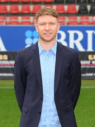 21 07 2023, xjhx, football 2 Bundesliga, SV Wehen Wiesbaden photo appointment season 2023 24 emspor, sporting director Paul Fernie SV Wehen Wiesbaden 2 BL, porträttermin 2023 2024 DFL DFB REGULATIONS PROHIBIT ANY USE OF PHOTOGRAPHS as IMAGE SEQUENCES and or QUASI VIDEO Wiesbaden