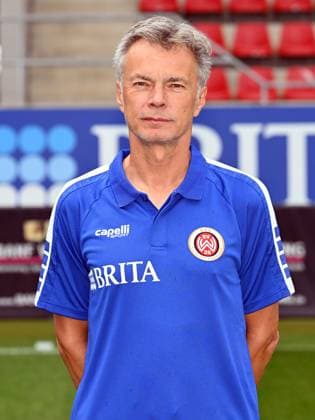 21 07 2023, xjhx, football 2 Bundesliga, SV Wehen Wiesbaden photo appointment season 2023 24 emspor, team doctor Tammo Quitzau SV Wehen Wiesbaden 2 BL, porträttermin 2023 2024 DFL DFB REGULATIONS PROHIBIT ANY USE OF PHOTOGRAPHS as IMAGE SEQUENCES and or QUASI VIDEO Wiesbaden