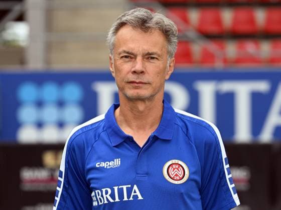 21 07 2023, xjhx, football 2 Bundesliga, SV Wehen Wiesbaden photo appointment season 2023 24 emspor, team doctor Tammo Quitzau SV Wehen Wiesbaden 2 BL, porträttermin 2023 2024 DFL DFB REGULATIONS PROHIBIT ANY USE OF PHOTOGRAPHS as IMAGE SEQUENCES and or QUASI VIDEO Wiesbaden