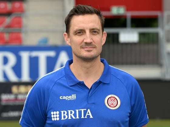 21 07 2023, xjhx, football 2 Bundesliga, SV Wehen Wiesbaden photo appointment season 2023 24 emspor, team doctor Michael Hoestermann SV Wehen Wiesbaden 2 BL, porträttermin 2023 2024 DFL DFB REGULATES PROHIBIT ANY USE OF PHOTOGRAPHS as IMAGE SEQUENCES and or QUASI VIDEO Wiesbaden