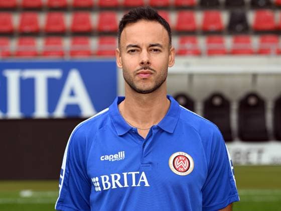 21 07 2023, xjhx, football 2 Bundesliga, SV Wehen Wiesbaden photo appointment season 2023 24 emspor, Javier Cordero physiotherapist SV Wehen Wiesbaden 2 BL, porträttermin 2023 2024 DFL DFB REGULATIONS PROHIBIT ANY USE OF PHOTOGRAPHS as IMAGE SEQUENCES and or QUASI VIDEO Wiesbaden