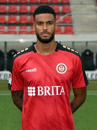 21 07 2023, xjhx, football 2 Bundesliga, SV Wehen Wiesbaden photo appointment season 2023 24 emspor, Martin Angha 2 SV Wehen Wiesbaden 2 BL, porträttermin 2023 2024 DFL DFB REGULATES PROHIBIT ANY USE OF PHOTOGRAPHS as IMAGE SEQUENCES and or QUASI VIDEO Wiesbaden