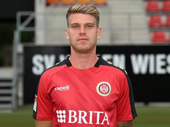 21 07 2023, xjhx, football 2 Bundesliga, SV Wehen Wiesbaden photo appointment season 2023 24 emspor, Marcus Mathisen 24 SV Wehen Wiesbaden 2 BL, porträttermin 2023 2024 DFL DFB REGULATIONS PROHIBIT ANY USE OF PHOTOGRAPHS as IMAGE SEQUENCES and or QUASI VIDEO Wiesbaden