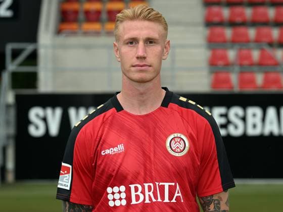 21 07 2023, xjhx, football 2 Bundesliga, SV Wehen Wiesbaden photo appointment season 2023 24 emspor, Bjarke Jacobsen 19 SV Wehen Wiesbaden 2 BL, porträttermin 2023 2024 DFL DFB REGULATES PROHIBIT ANY USE OF PHOTOGRAPHS as IMAGE SEQUENCES and or QUASI VIDEO Wiesbaden