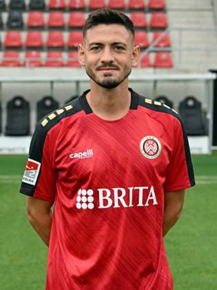 21 07 2023, xjhx, football 2 Bundesliga, SV Wehen Wiesbaden photo appointment season 2023 24 emspor, Nico Rieble 27 SV Wehen Wiesbaden 2 BL, porträttermin 2023 2024 DFL DFB REGULATES PROHIBIT ANY USE OF PHOTOGRAPHS as IMAGE SEQUENCES and or QUASI VIDEO Wiesbaden