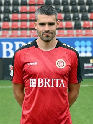 21 07 2023, xjhx, football 2 Bundesliga, SV Wehen Wiesbaden photo appointment season 2023 24 emspor, Sascha Mockenhaupt 4 SV Wehen Wiesbaden 2 BL, porträttermin 2023 2024 DFL DFB REGULATES PROHIBIT ANY USE OF PHOTOGRAPHS as IMAGE SEQUENCES and or QUASI VIDEO Wiesbaden
