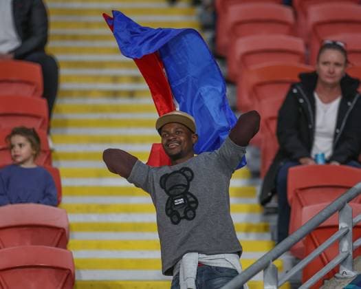 FIFA Women s World Cup 2023 Group D England Women v Haiti Women A Haiti fan with a flag during the FIFA Women s World Cup 2023 Group D England Women vs Haiti Women at Suncorp Stadium, Brisbane, Australia, 22nd July 2023 (Photo by Patrick Hoelscher News Images) Copyright: xPatrickxHoelscher NewsxImagesx