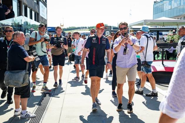 VERSTAPPEN Max (ned), Red Bull Racing RB19, portrait during the 2023 Formula 1 Qatar Airways Hungarian Grand Prix, 11th round of the 2023 Formula One World Championship, WM, Weltmeisterschaft from July 21 to 23, 2023 on the Hungaroring, in Mogyorod, Hungary - F1 - HUNGARIAN GRAND PRIX 2023 DPPI Panoramic  00123026_G0OD9758 