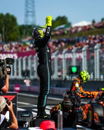HAMILTON Lewis (gbr), Mercedes AMG F1 Team W14, portrait during the 2023 Formula 1 Qatar Airways Hungarian Grand Prix, 11th round of the 2023 Formula One World Championship, WM, Weltmeisterschaft from July 21 to 23, 2023 on the Hungaroring, in Mogyorod, Hungary - F1 - HUNGARIAN GRAND PRIX 2023 DPPI Panoramic  00123026_GOOD9591-2 