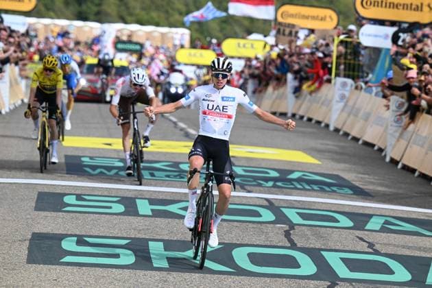 Cycling, Tour de France 2023, Junior classification winner Tadej Pogacar