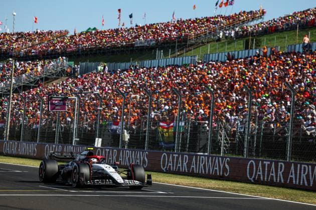 22 TSUNODA Yuki (jap), Scuderia AlphaTauri AT04, action during the 2023 Formula 1 Qatar Airways Hungarian Grand Prix, 11th round of the 2023 Formula One World Championship, WM, Weltmeisterschaft from July 21 to 23, 2023 on the Hungaroring, in Mogyorod, Hungary - F1 - HUNGARIAN GRAND PRIX 2023 DPPI Panoramic  00123026_GOOD9458 