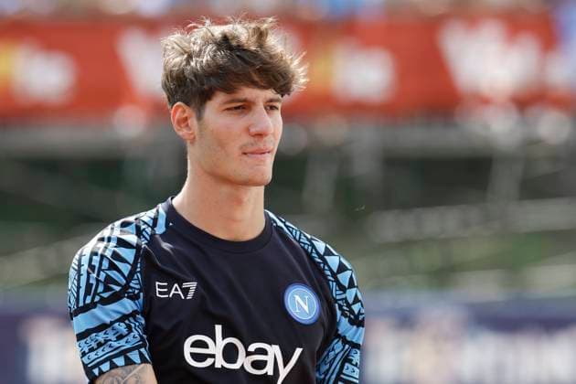 Italy: SSC Napoli preseason 2023-24 SSC Napoli s Italian midfielder Alessandro Zanoli looks during the tenth day morning session of SSC Napoli s 2023-24 preseason training camp. 1D3A0755 Copyright: xAntonioxBalascox