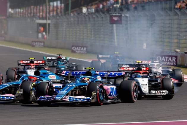 Start, 10 Pierre Gasly FRA, BWT Alpine F1 Team , 31 Esteban Ocon FRA, BWT Alpine F1 Team , F1 Grand Prix of Hungary at Hungaroring on July 23, 2023 in Budapest, Hungary Photo by HOCH ZWEI Budapest Hungary