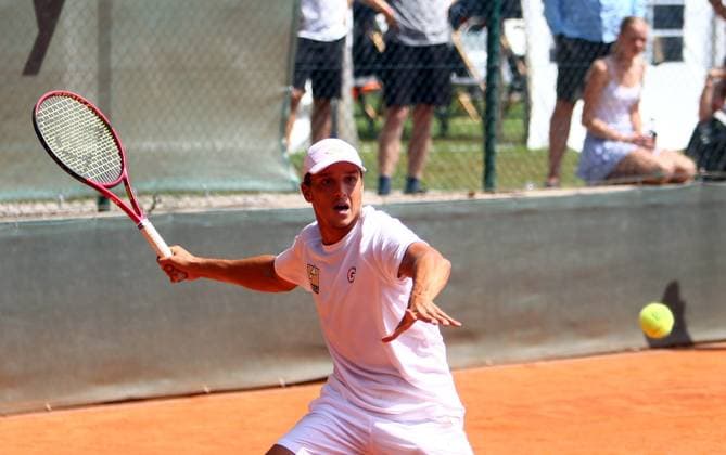 Luciano DADERI Grosshesselohe , Pullach bei Muenchen, Tennisclub Grosshesselohe, 23 07 23, Tennis, 1 Bundesliga Herren, TC GrooÅ¸hesselohe vs FTC Palmengarten, Copyright: WolfgangxFehrmann