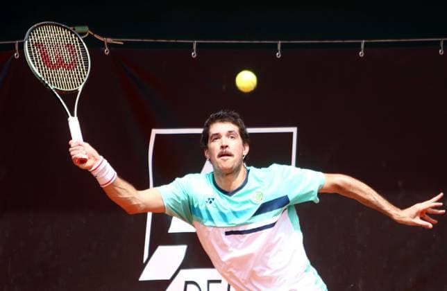 Facundo MENA Palmengarten , Pullach bei Muenchen, Tennisclub Grosshesselohe, 23 07 23, Tennis, 1 Bundesliga Herren, TC GrooÅ¸hesselohe vs FTC Palmengarten, Copyright: WolfgangxFehrmann