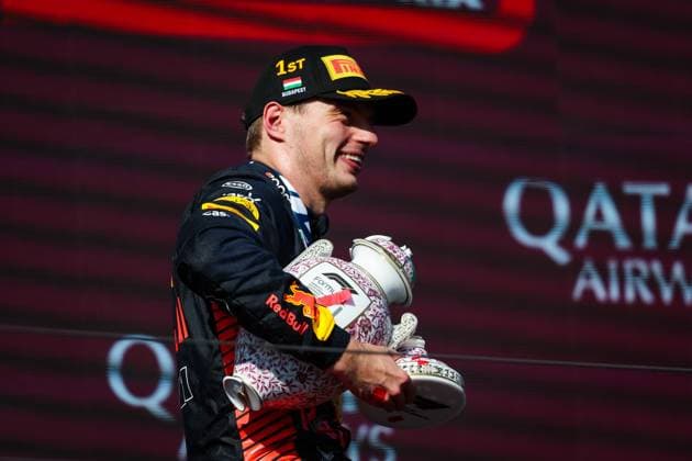 VERSTAPPEN Max (ned), Red Bull Racing RB19, portrait podium during the 2023 Formula 1 Qatar Airways Hungarian Grand Prix, 11th round of the 2023 Formula One World Championship, WM, Weltmeisterschaft from July 21 to 23, 2023 on the Hungaroring, in Mogyorod, Hungary - F1 - HUNGARIAN GRAND PRIX 2023 - RACE DPPI Panoramic  00123027_G0OD2398 