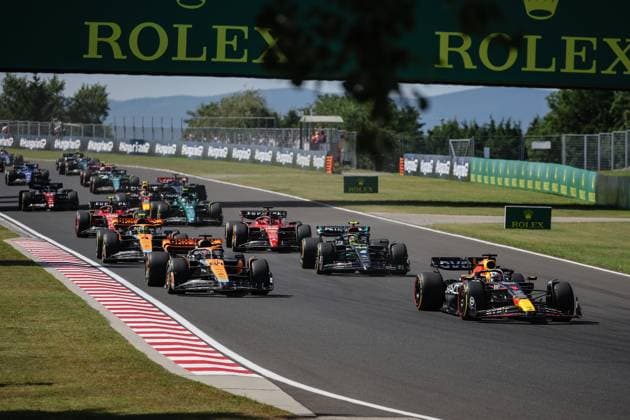 1 Max Verstappen (NLD, Oracle Red Bull Racing), 81 Oscar Piastri (AUS, McLaren F1 Team), 44 Lewis Hamilton (GBR, Mercedes-AMG Petronas F1 Team), 4 Lando Norris (GBR, McLaren F1 Team), 16 Charles Leclerc (MCO, Scuderia Ferrari), F1 Grand Prix of Hungary at Hungaroring on July 23, 2023 in Budapest, Hungary. (Photo by HOCH ZWEI Italy Photo Press) (Verwendung nur in Deutschland - GERMANY ONLY) *** 1 Max Verstappen NLD, Oracle Red Bull Racing , 81 Oscar Piastri AUS, McLaren F1 Team , 44 Lewis Hamilton GBR, Mercedes AMG Petronas F1 Team , 4 Lando Norris GBR, McLaren F1 Team , 16 Charles Leclerc MCO, Scuderia Ferrari , F1 Grand Prix of Hungary at Hungaroring on July 23, 2023 in Budapest, Hungary Photo by HOCH ZWEI Italy Photo Press Use in Germany GERMANY ONLY