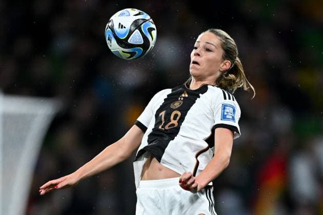 WWC23 GERMANY MOROCCO, Melanie Leupolz of Germany in action during the FIFA Women s World Cup soccer match between Germany and Morocco at Melbourne Rectangular Stadium in Melbourne, Monday, July 24, 2023. ( NO ARCHIVING, EDITORIAL USE ONLY, NO USE IN BOOKS WITHOUT CONSENT MELBOURNE VICTORIA AUSTRALIA  Copyright: xJAMESxROSSx 20230724001823756931