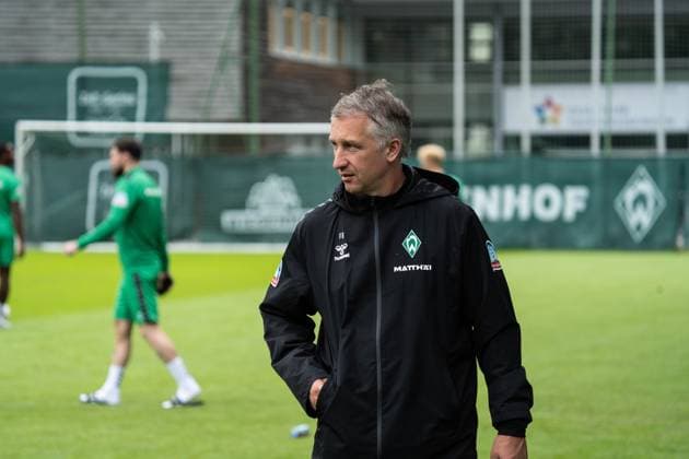 1 FBL, Werder Bremen training camp day 06 24 07 2023, Parkstadion, Zell am Ziller, 1 FBL, Werder Bremen training camp day 06 In the picture Frank Baumann managing director soccer Werder Bremen inzelaktion, half body half body,half portrait nordphotoxGmbHxx xSchulze nph000300
