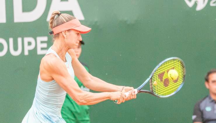 July 24, 2023, Lausanne, Vaud, Switzerland: Lausanne Switzerland, 07 24 2023: Anna BondoÂ¡r of Hungary return during 16th final of Ladies Open Lausanne 2023. Ladies Open Lausanne 2023 took place tennis club of Lausanne, the Olympic capital Lausanne Switzerland - ZUMAd206 20230724_zip_d206_006 Copyright: xEricxDubostx