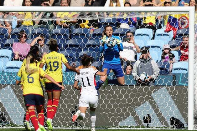 Catalina Perez of Colombia makes a save during the FIFA Women s World Cup 2023 match between Colombia Women and South Korea Women at Allianz Stadium, Sydney, Australia on 25 July 2023. Copyright: xPeterxDovganx 37780027