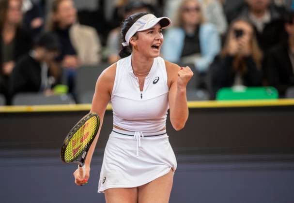 25 7 2023, GER, Tennis, Women, Hamburg European Open 2023, WTA, Eva Lys Germany Mayar Sherif Egypt , 1 Round Eva Las Germany Looking Forward Hamburg Rothenbaum Stadium Hamburg Germany