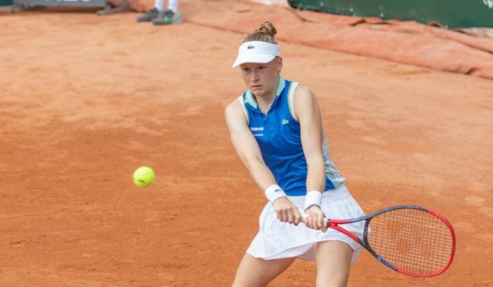 25 07 2023, Lausanne, Tennis Club Stade Lausanne, Ladies Open Lausanne Celine Naef Elisabetta Cocciaretto, Celine Naef playing the ball Lausanne Tennis Club Stade Lausanne Vaud Switzerland  Copyright: xJustPictures.ch MayaxCretegnyx