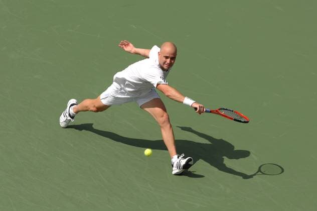 Andre Agassi s last career match at the US Open in Flushing Meadows USA s Andre Agassi defeated by Germany s Benjamin Becker for his last match after 21 years, at the 2006 US Open Tennis Championships held at the Arthur Ashe stadium in Flushing Meadows, New York City, NY, USA, on September 3, 2006. Photo by Corinne Dubreuil Cameleon ABACAPRESS.COM New York City NY  Copyright: xDubreuilxCorinne ABACAx 104625_19 DubreuilxCorinne ABACAx 104625_19