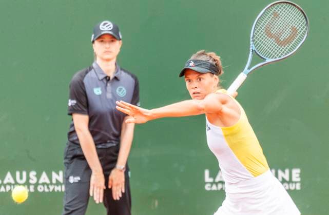 July 26, 2023, Lausanne, Vaud, Switzerland: Lausanne Switzerland, 07 26 2023: Chloe Paquet of France during 8th final of Ladies Open Lausanne. Ladies Open Lausanne took place tennis club of Lausanne, the Olympic capital Lausanne Switzerland - ZUMAd206 0300215550st Copyright: xEricxDubostx