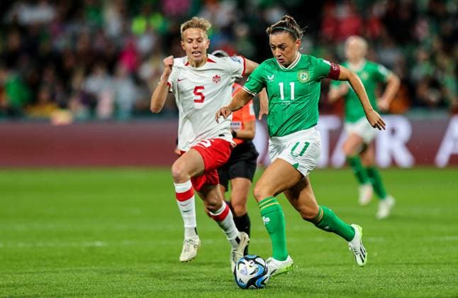 2023 FIFA Women s World Cup Group B, Perth Rectangular Stadium, Perth, Australia 26 7 2023 Canada vs Republic of Ireland WNT Ireland™s Katie McCabe with Quinn of Canada Katie McCabe with Quinn 26 7 2023  Copyright: x INPHO RyanxByrnex RB1_5944