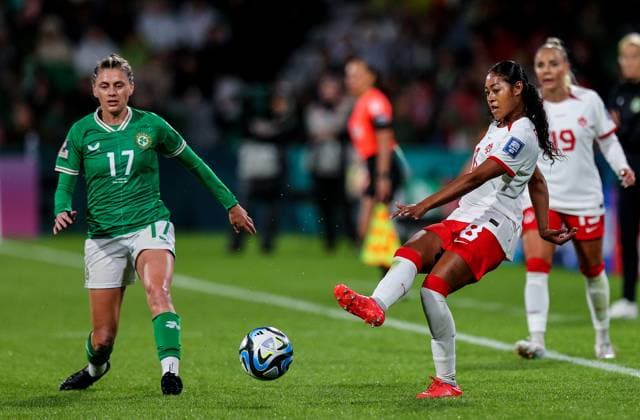 2023 FIFA Women s World Cup Group B, Perth Rectangular Stadium, Perth, Australia 26 7 2023 Canada vs Republic of Ireland WNT Canada™s Jayde Riviere with Sinead Farrelly of Ireland Jayde Riviere with Sinead Farrelly 26 7 2023  Copyright: x INPHO RyanxByrnex RB1_6327