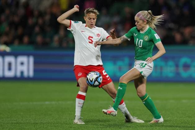 WWC23 CANADA IRELAND, Quinn of Canada and Denise O Sullivan of the Republic of Ireland compete for the ball during the FIFA Women s World Cup match between Canada and Republic of Ireland at the Perth Rectangular Stadium in Perth, Wednesday, July 26, 2023. ( NO ARCHIVING, EDITORIAL USE ONLY, NO USE IN BOOKS WITHOUT CONSENT PERTH WESTERN AUSTRALIA AUSTRALIA  Copyright: xRICHARDxWAINWRIGHTx 20230726001824424688