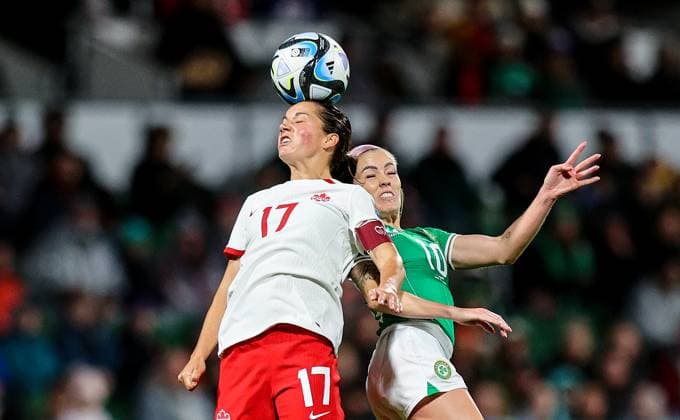 2023 FIFA Women s World Cup Group B, Perth Rectangular Stadium, Perth, Australia 26 7 2023 Canada vs Republic of Ireland WNT Canada™s Jessie Fleming with Denise O™Sullivan of Ireland Jessie Fleming with Denise O™Sullivan 26 7 2023  Copyright: x INPHO RyanxByrnex RB1_6908