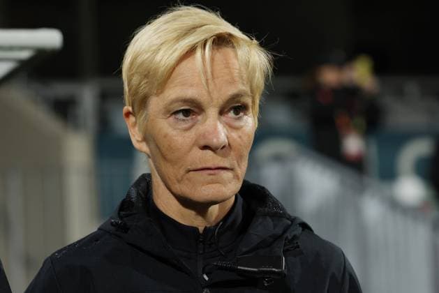 WWC23 CANADA IRELAND, Republic of Ireland s coach Vera Pauw during the FIFA Women s World Cup match between Canada and Republic of Ireland at the Perth Rectangular Stadium in Perth, Wednesday, July 26, 2023. ( NO ARCHIVING, EDITORIAL USE ONLY, NO USE IN BOOKS WITHOUT CONSENT PERTH WESTERN AUSTRALIA AUSTRALIA  Copyright: xRICHARDxWAINWRIGHTx 20230726001824428549